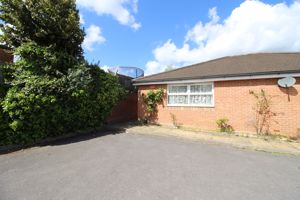 Front External- click for photo gallery